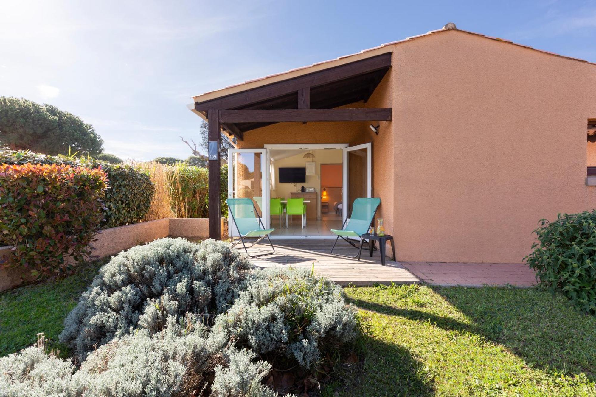 Sowell Hotels Les Jardins Du Cap Agde Exteriör bild